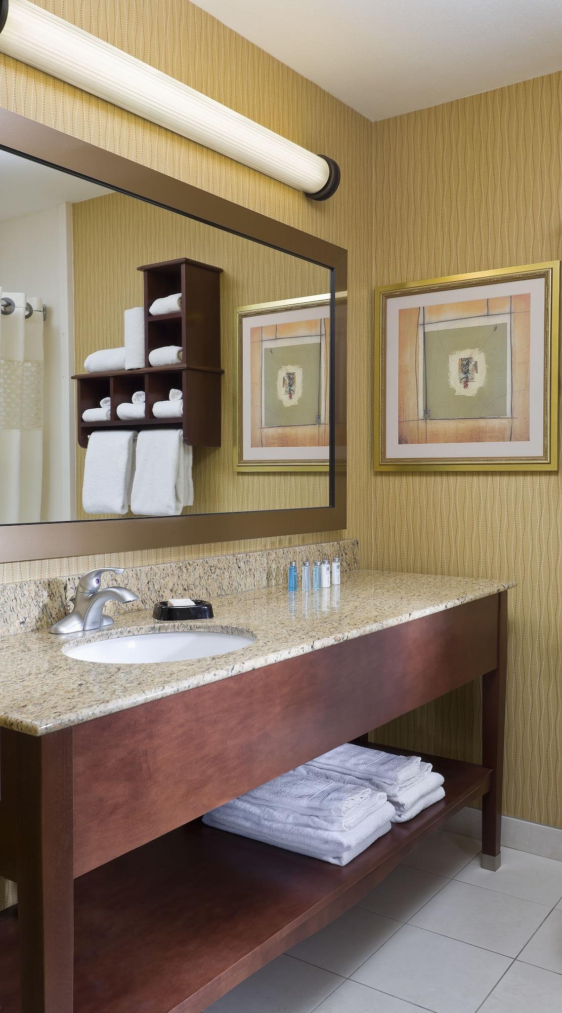 Hampton Inn Mansfield/Ontario Exteriör bild