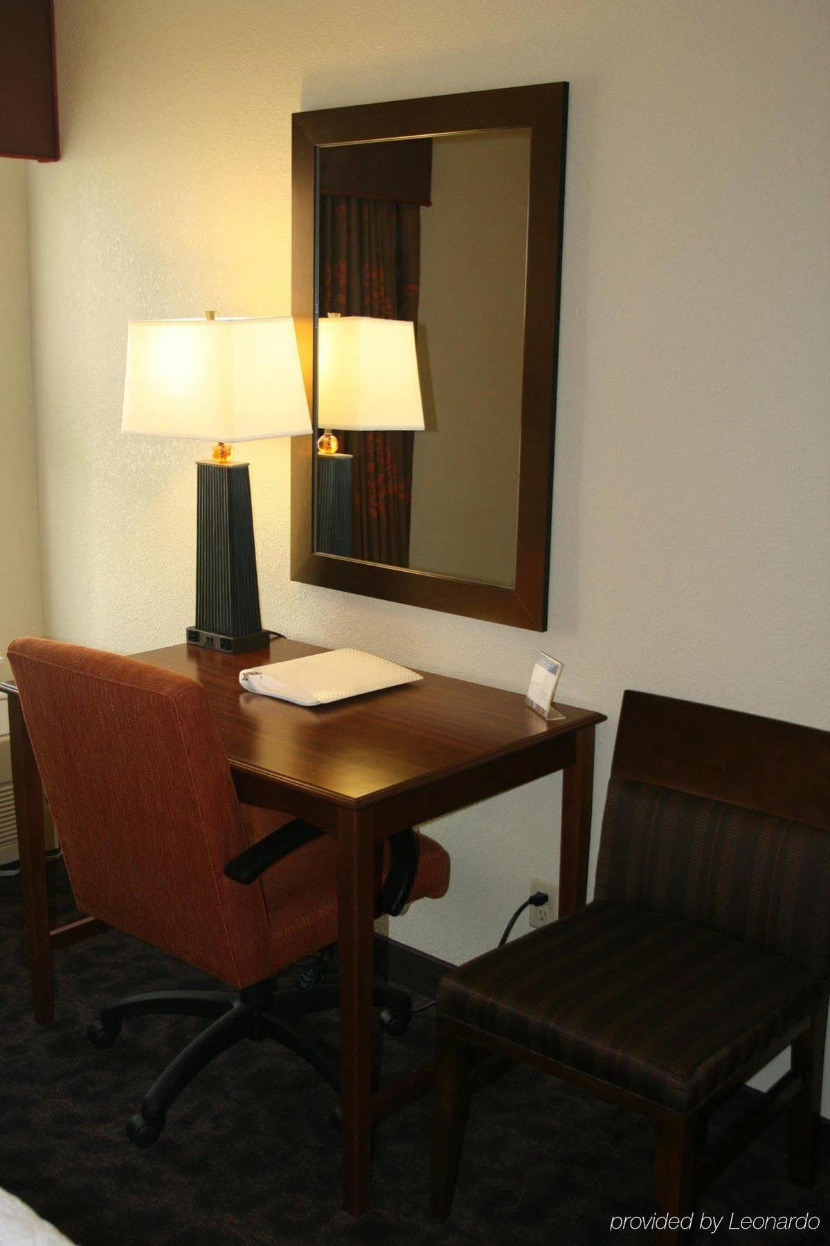Hampton Inn Mansfield/Ontario Exteriör bild