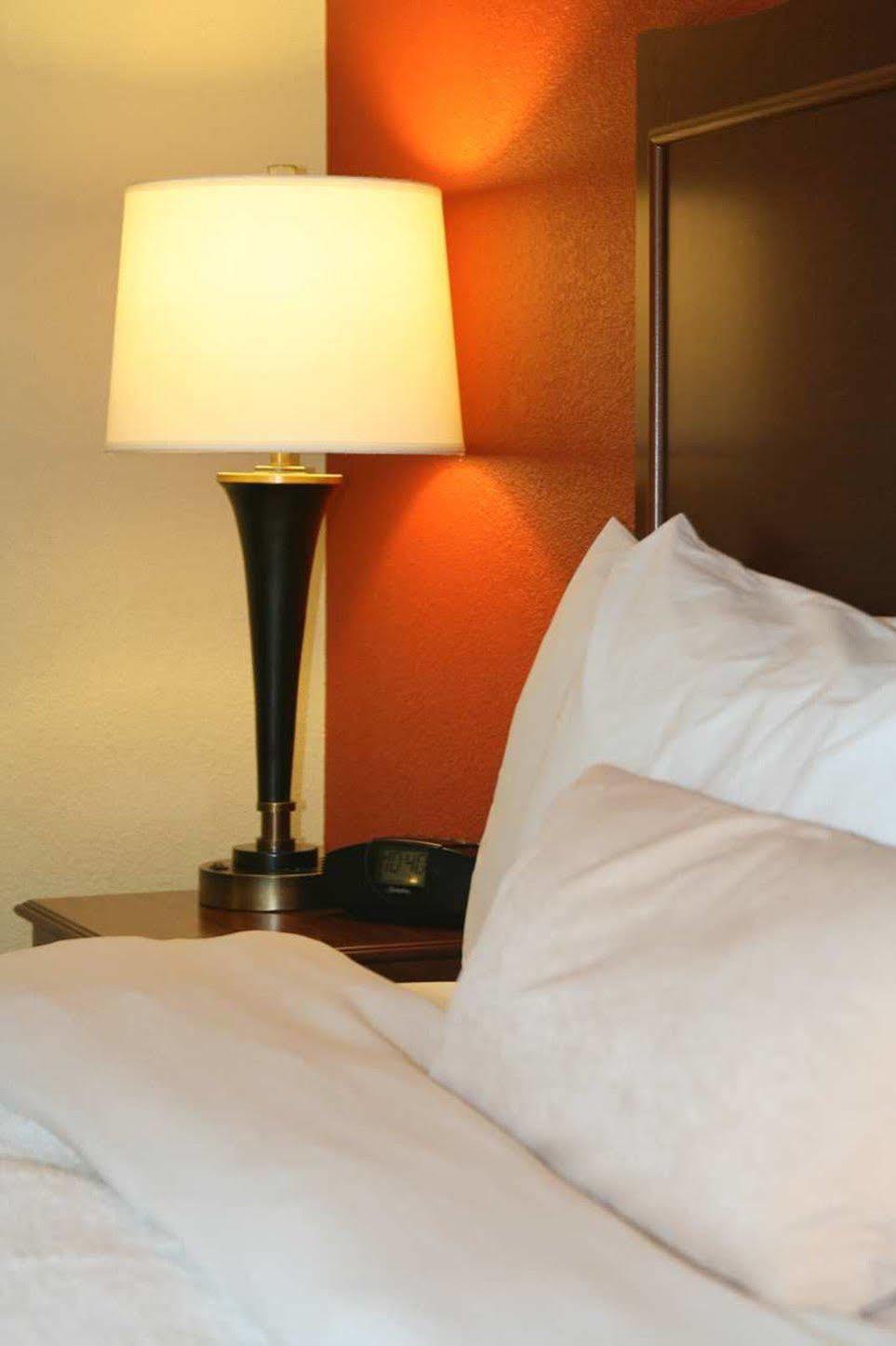 Hampton Inn Mansfield/Ontario Exteriör bild